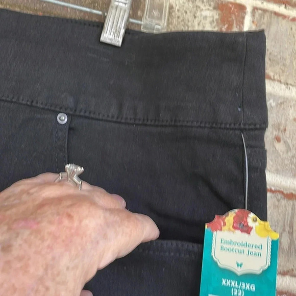 The Pioneer Women Black Embroidered Bootcut Denim Jeans - Picture 4 of 11